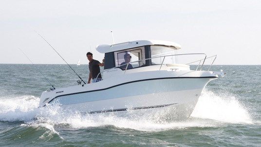 Quicksilver 690 Arvor