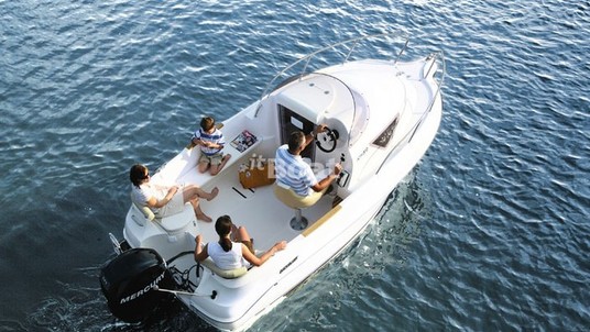 Quicksilver Activ 510 Cabin