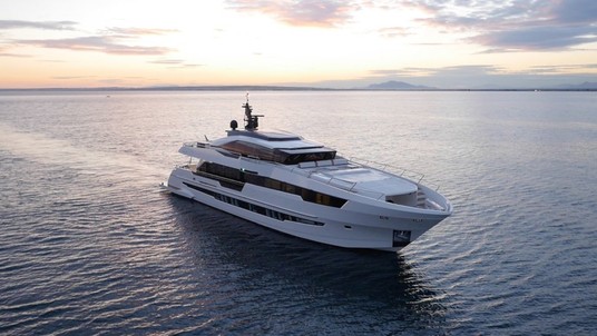 Astondoa 110 Century