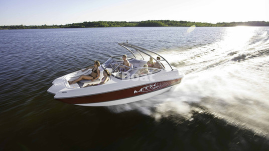 Rinker 220 MTX Captiva