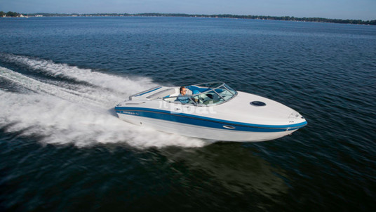 Rinker Captiva 236 CC