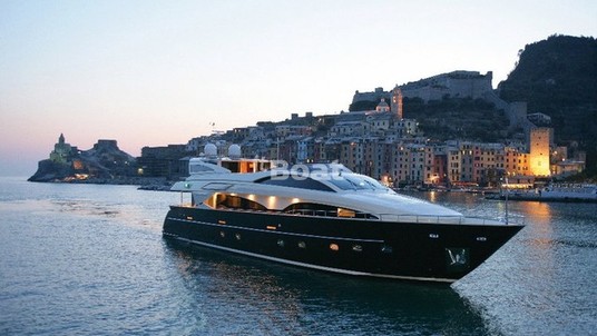 Riva 115 Athena
