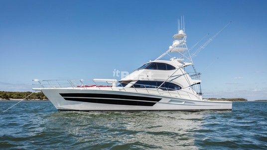 Riviera 77 Enclosed Flybridge