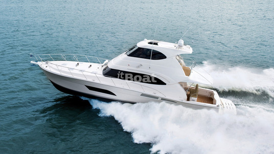 Riviera 63 Enclosed Flybridge