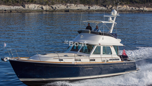 Sabre Yachts Sabre 48 Fly