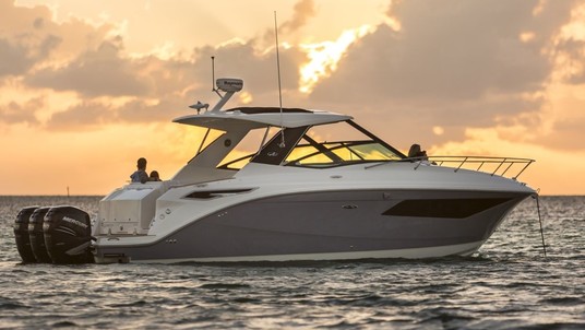 Sea Ray Sundancer 320 OB