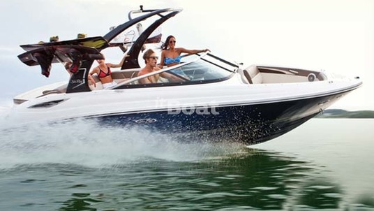 Sea Ray 230 SLX