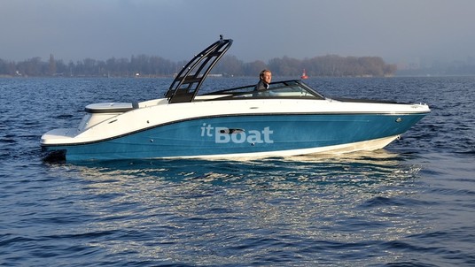 Sea Ray 230 SPX