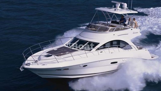 Sea Ray 47 Sedan Bridge