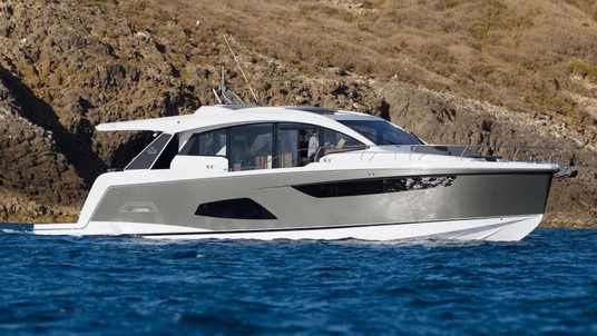 Sealine C530