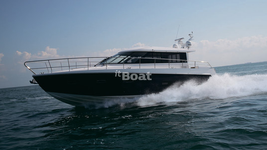 Sealine C490