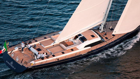 Southern Wind SW102 Deck Saloon