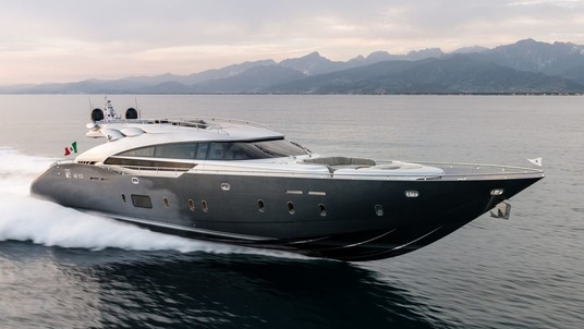 AB Yachts 100