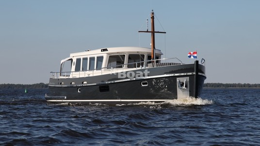 Steeler Explorer 47