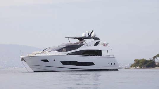 Sunseeker 86 Yacht