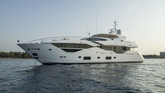 Sunseeker 116 Yacht