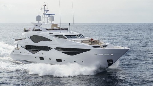 Sunseeker 131 Yacht