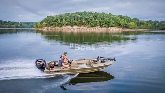 Tracker Grizzly 1648 MVX SC