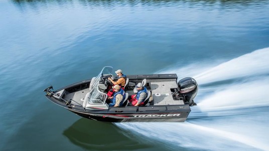 Tracker Targa V-18 WT