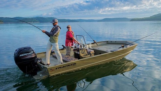 Tracker Grizzly 2072 CC