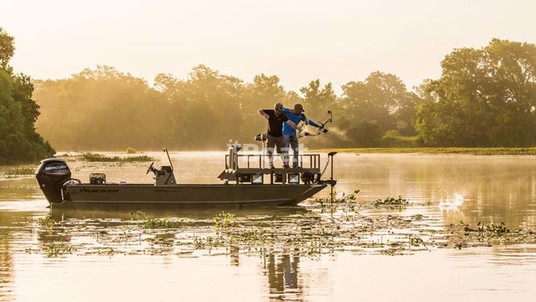 Tracker Grizzly 2072 MVX CC Sportsman