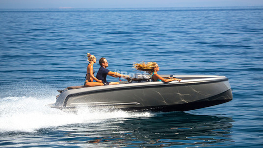 Vanquish Yachts Vanqraft VQ16