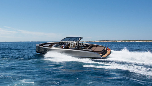 Vanquish Yachts VQ48 DC