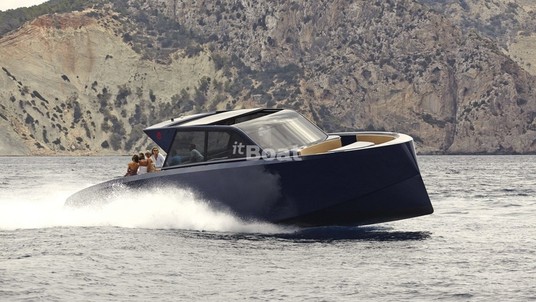 Vanquish Yachts VQ50