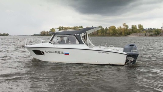 Velvette Cabin 23 Active Sedan