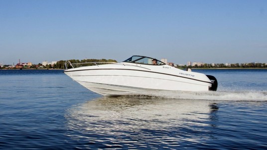 Velvette Cuddy cabin 20 Image / Aluminium