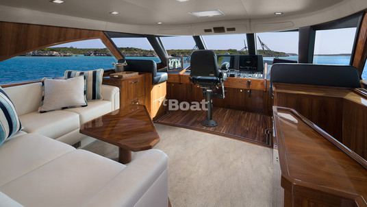 Viking Yachts 80EB
