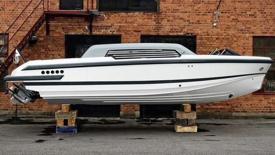 Windy Luxury Limo Tenders