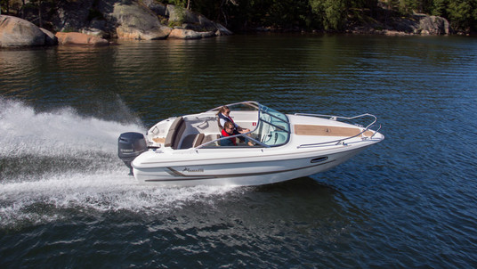 Yamarin 59 Day Cruiser