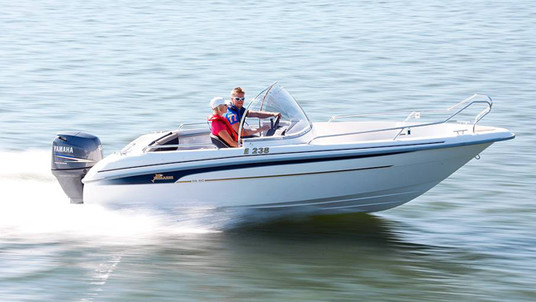 Yamarin 56 Side Console