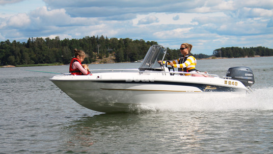 Yamarin 42 Side Console
