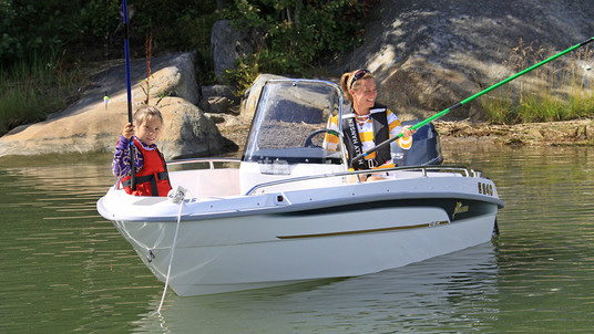 Yamarin 42 Side Console