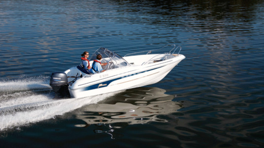 Yamarin 50 Twin Console