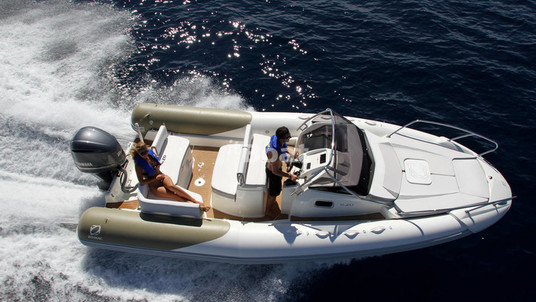 Zodiac N-ZO 700 Cabin