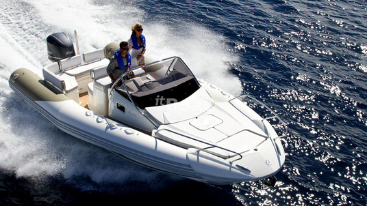 Zodiac N-ZO 700 Cabin