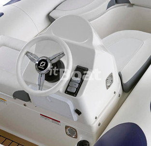 Zodiac Yachtline 420