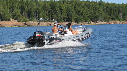 Буревестник Б-450