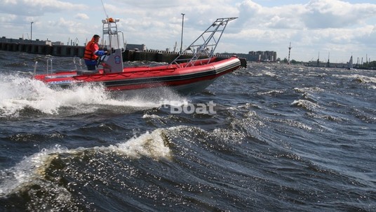 Специальные катера Kalmar 610