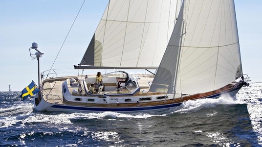 Hallberg-Rassy 48