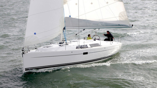 Hanse 375