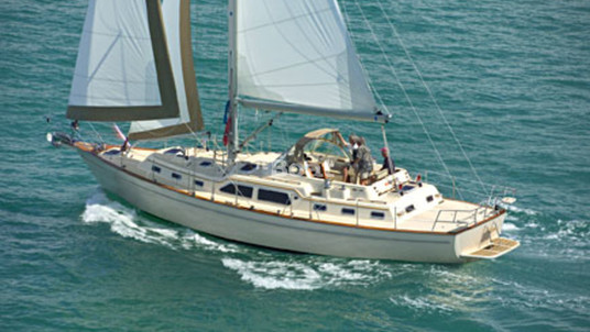 Island Packet Yachts IP465