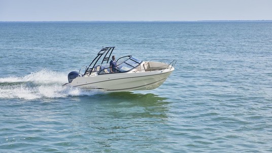 Jeanneau Cap Camarat 6.5 BR