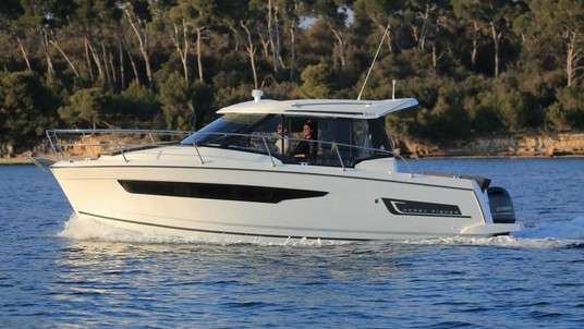 Jeanneau Merry Fisher 895