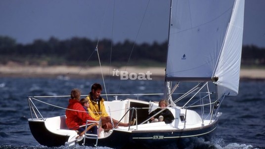 Jeanneau Sun 2000