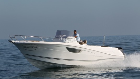 Jeanneau Cap Camarat 8.5 CC