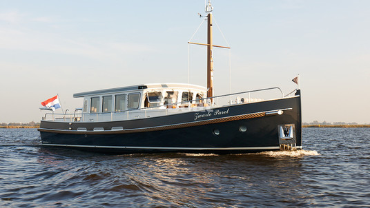 Jetten Bommelaer 52 Sedan